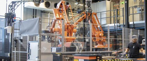 Bij AH gaat 10 procent van de boodschappen door ‘de handen’ van een robot