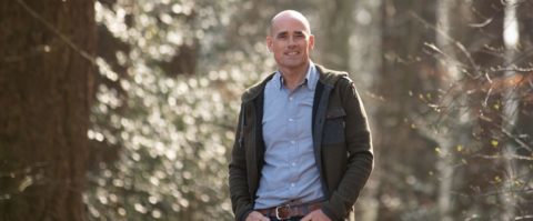 Help, de aspergeschilmachine is stuk, haal een manager erbij!