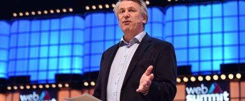 Daimler schaakt Shell-topman Ben van Beurden – Gemeenten hebben gebrek aan vrouwelijk leiders