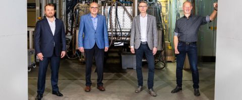 Nederlandse ‘nanospons’ geeft Tesla het nakijken