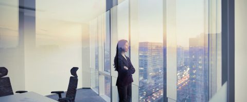 De top wordt vrouwelijker, maar vooral grote bedrijven blijven achter