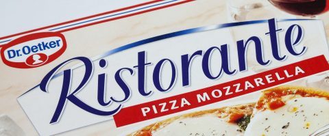 Dr. Oetker valt uit elkaar door familieruzie – Grote storing legt wereldwijd internet plat