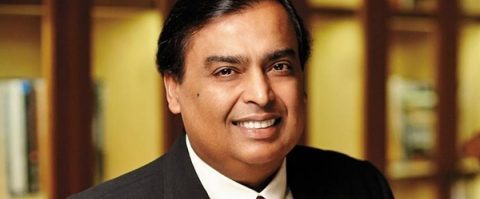 Mukesh Ambani is de rijkste man van India, heeft 168 auto’s en wil nu ook T-mobile Nederland kopen