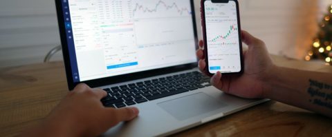 Sparen versus beleggen, hoe haal je meer rendement uit je geld?